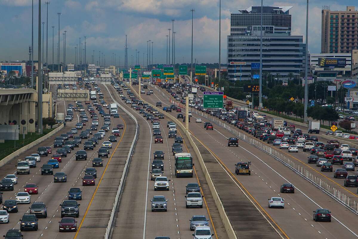 Story photo for Free TxDOT to build great bike, bus and train routes