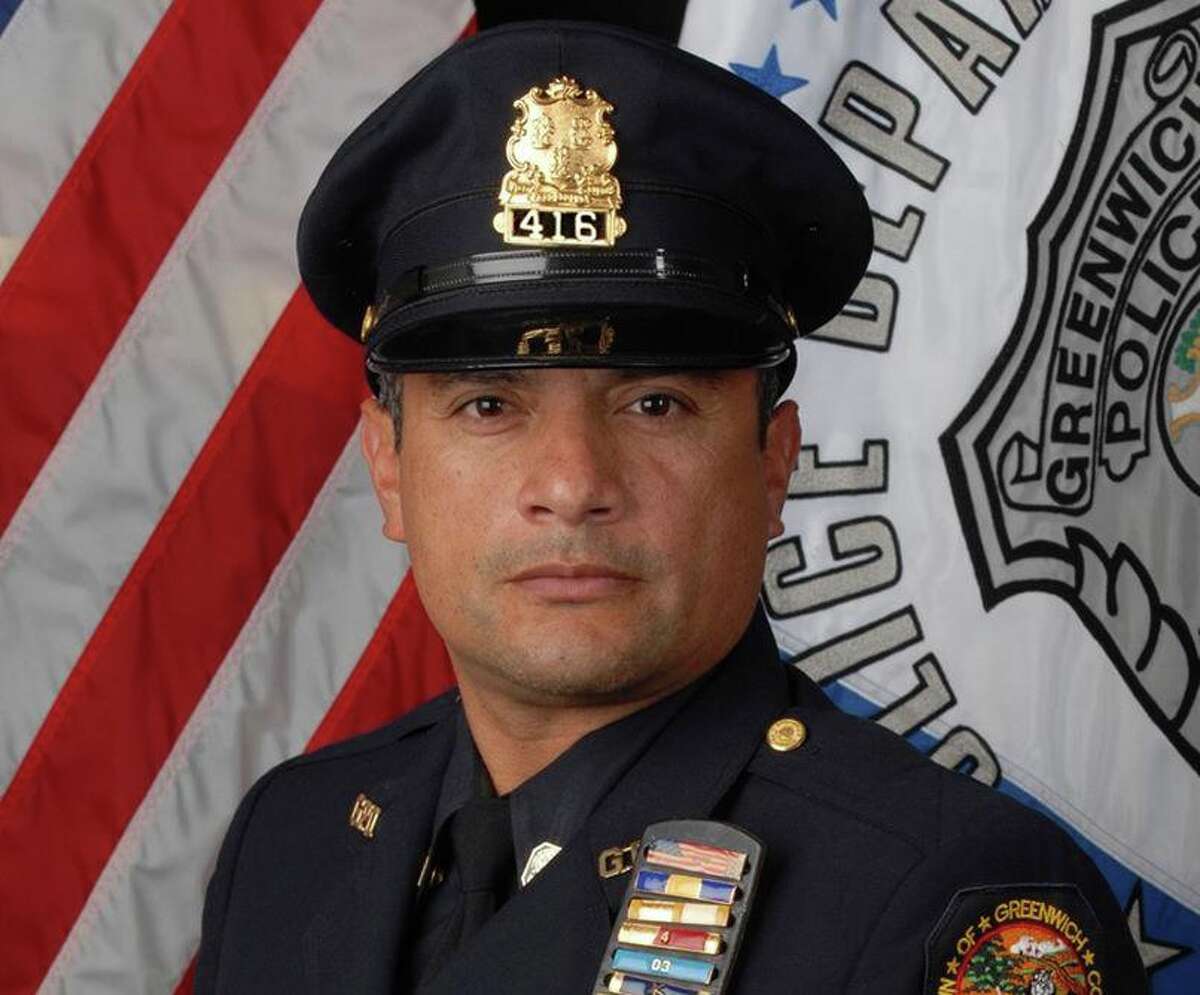 Greenwich Detective Honored For Work On Jewelry Store Robbery