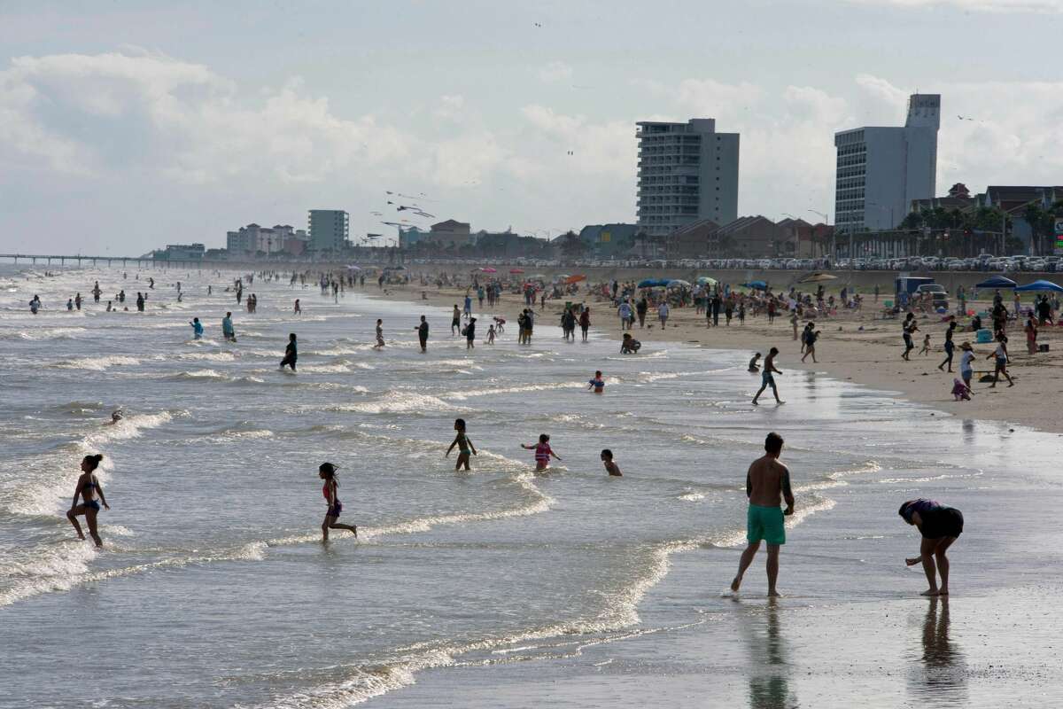 A Gay Night Out In Galveston