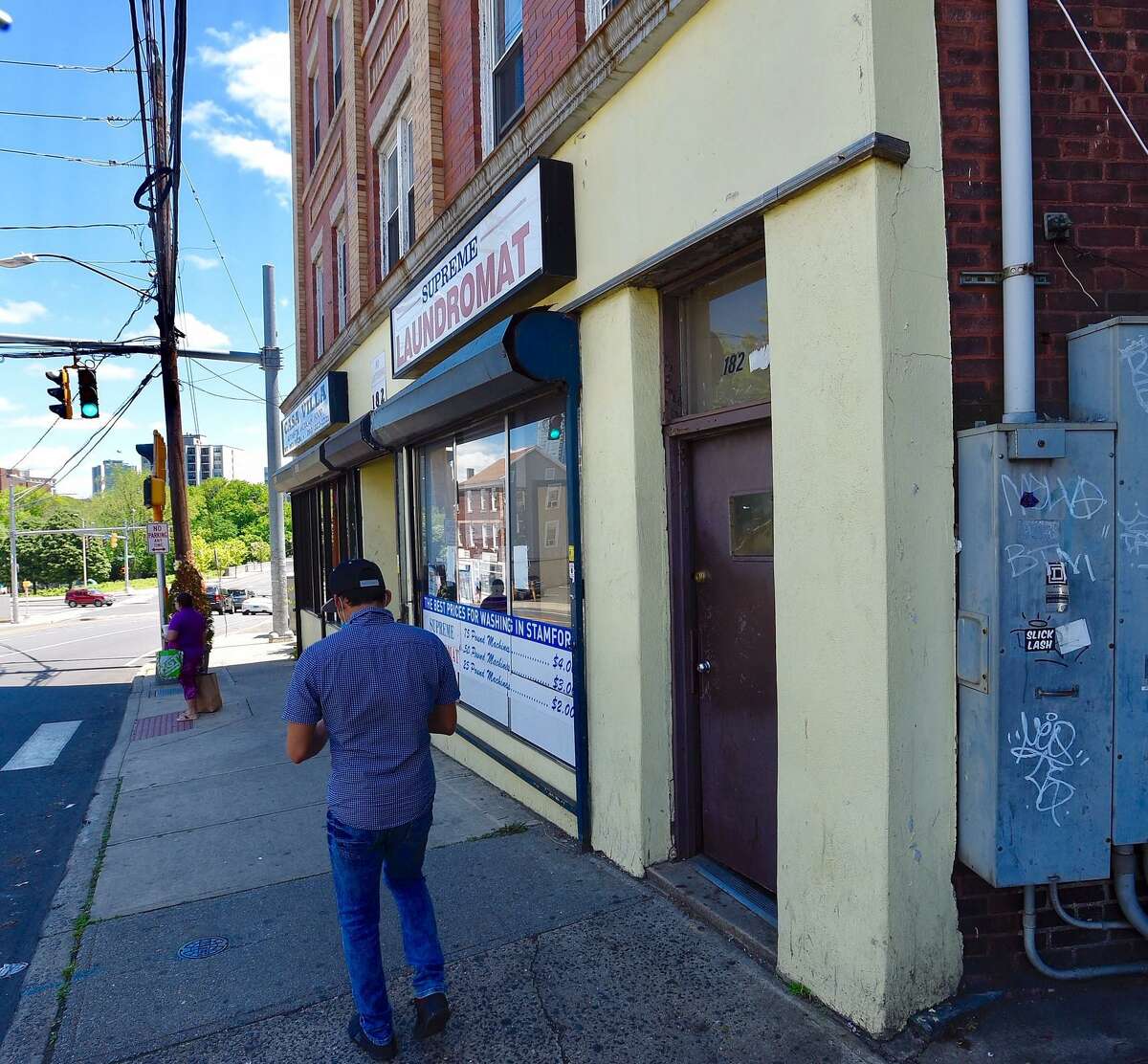 Stamford Police investigate woman’s death in West Main Street apartment