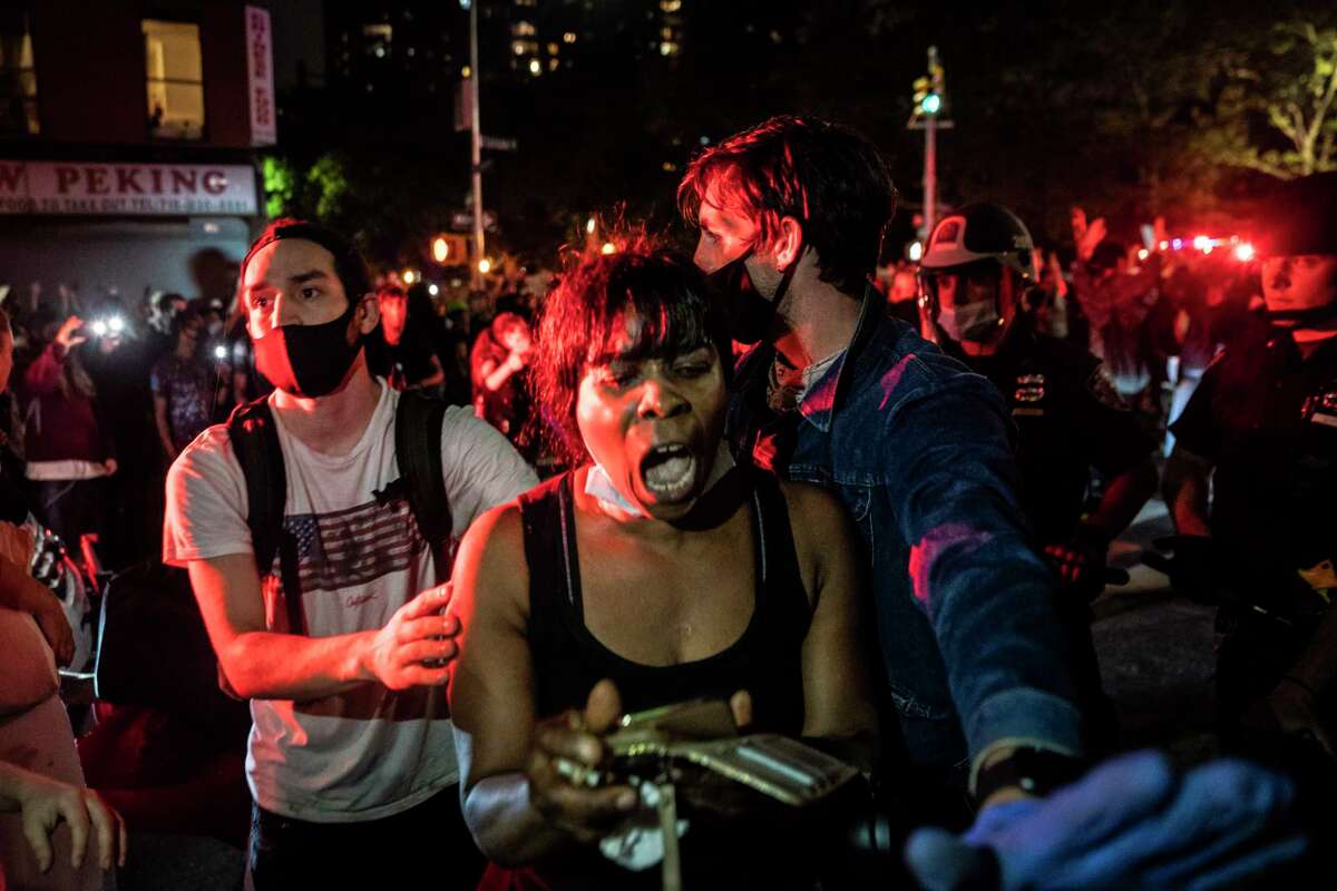 On Friday night, protesters took to the streets in Brooklyn near the 88th Police Department Precinct in New York.