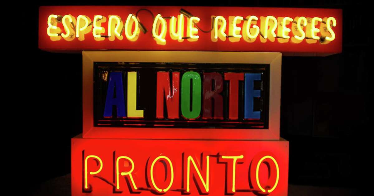 Gary Sweeney's 2012 neon piece "Espero que al Norte Pronto" is part of "More Than Words: Text-Based Artworks II" at Ruiz-Healy Art.