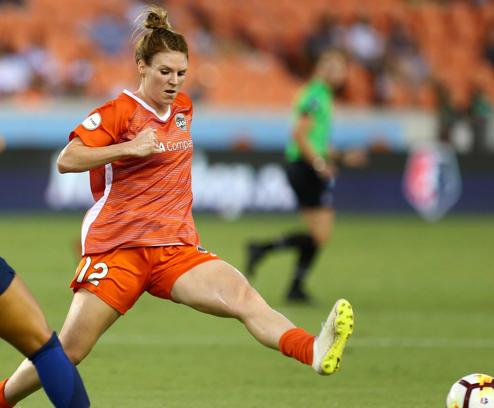 NWSL Challenge Cup final on CBS: Chicago Red Stars vs Houston Dashs