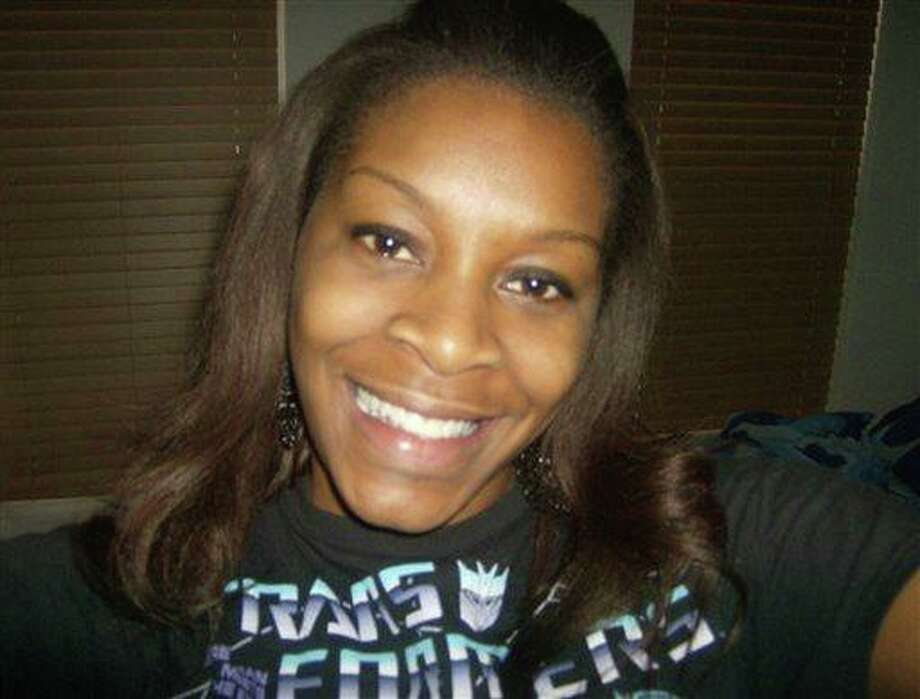 Texas authorities have said Sandra Bland hanged herself with a garbage bag in 2015 while in custody in Waller County. Her family and others dispute that finding. Photo: AP / AP