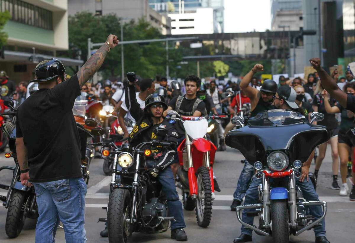 Houston PD arrests more than 200 after downtown rally for George Floyd