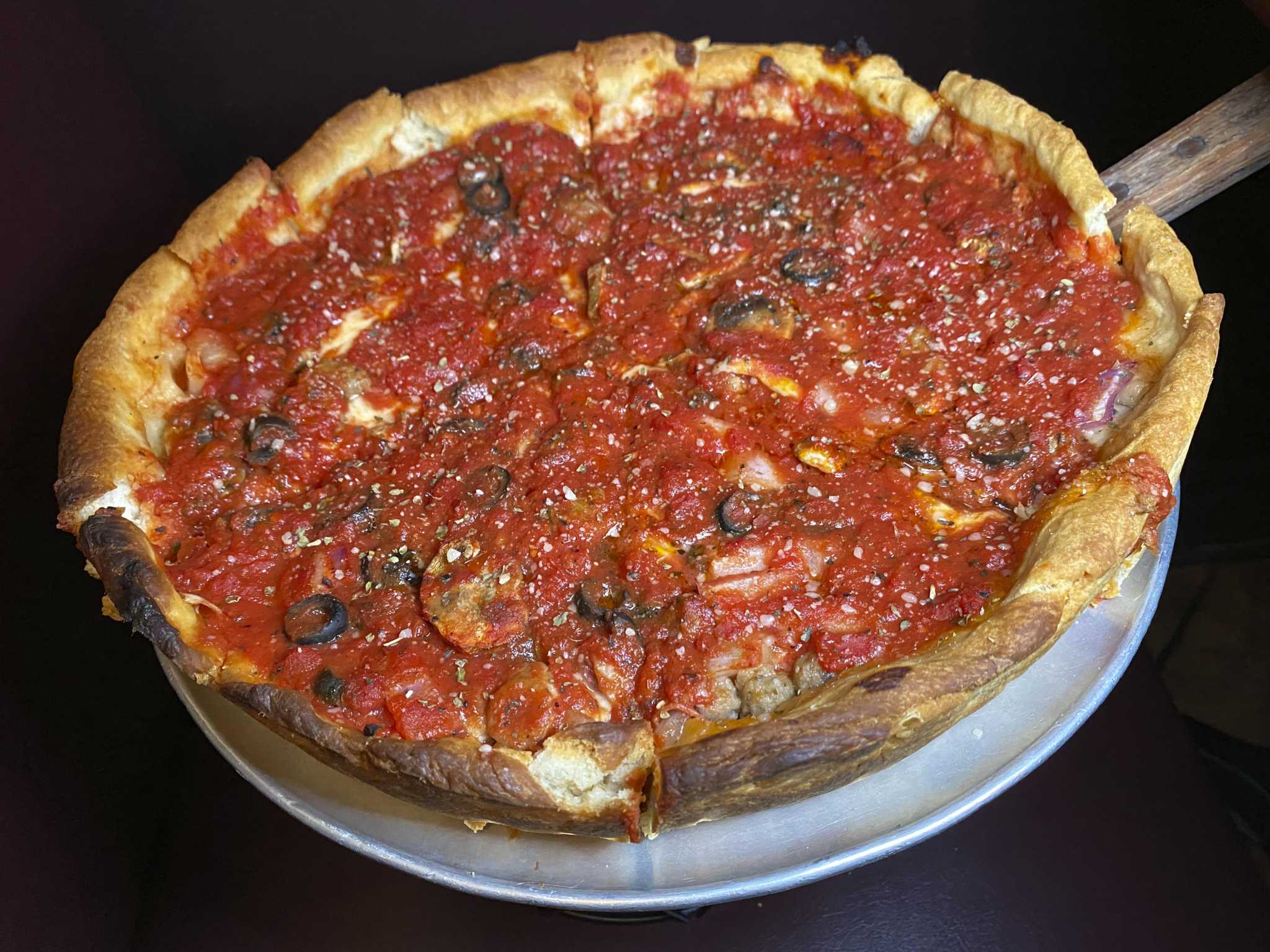 52 Weeks of Pizza Pizza restaurant Trilogy Pizza & Wine Bistro’s deep