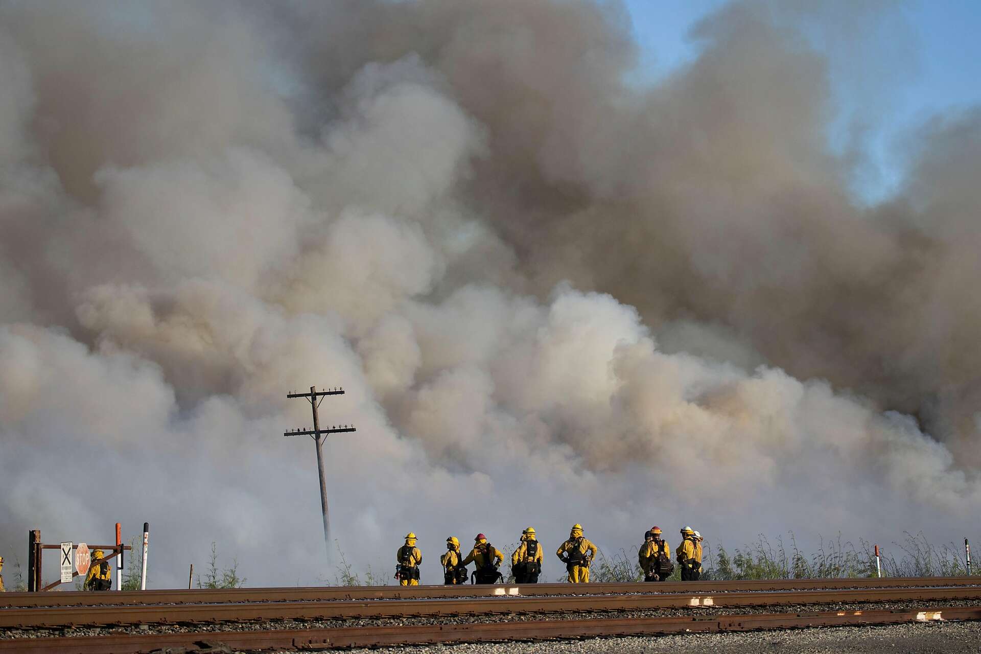 Grass fire breaks out in Suisun City, homes and a wildlife center burn