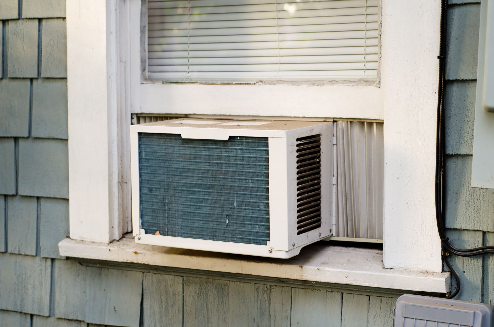 How To Use A Window Air Conditioner Young Upstarts