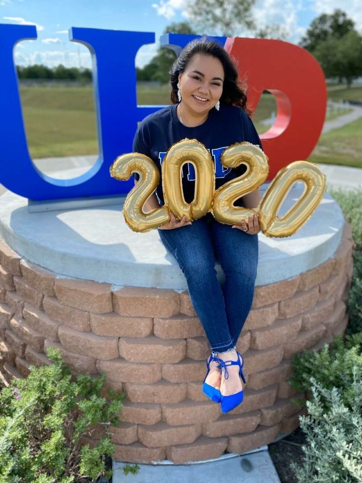 Cynthia Andrade is a 2020 graduate of the University of Houston-Downtown.