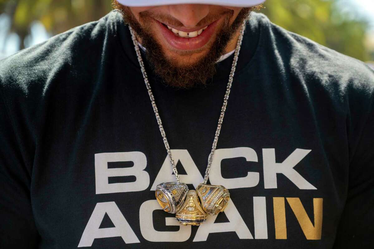 The Golden State Warriors' Yellow Diamond Championship Rings Are Absolutely  Sick