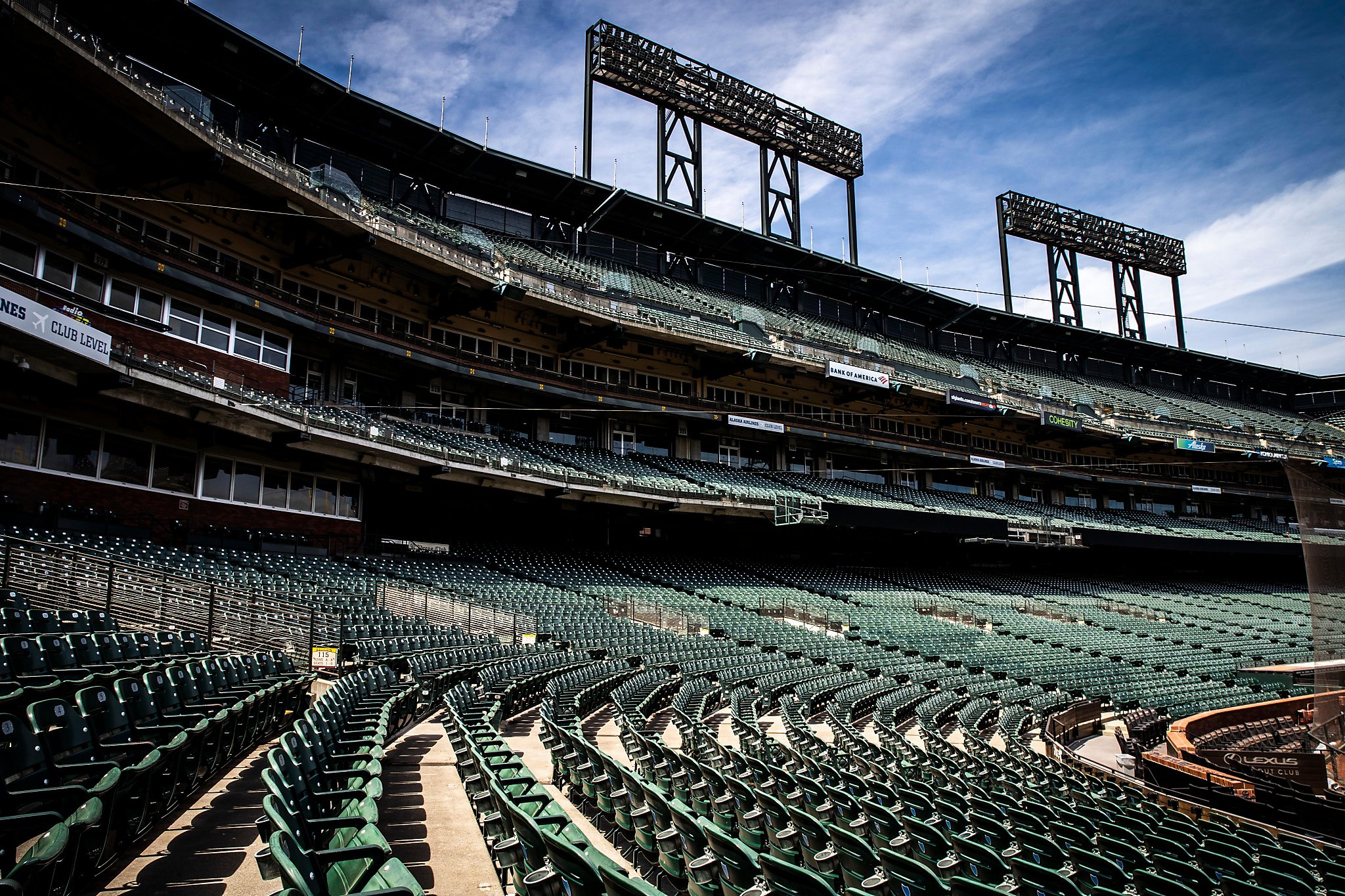 Giants plan to display cutout images of their fans at Oracle Park