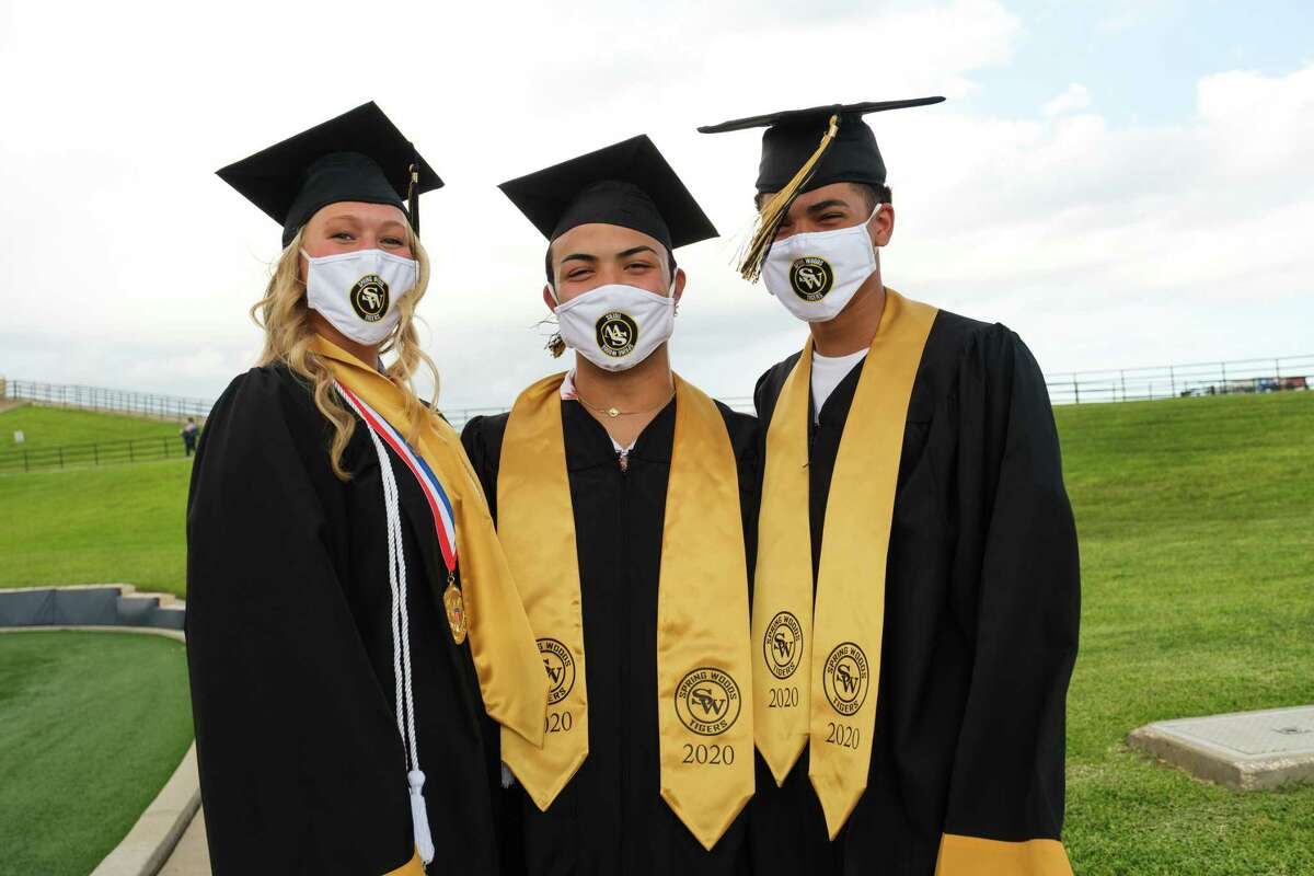 perseverance-a-common-theme-throughout-spring-branch-isd-graduation