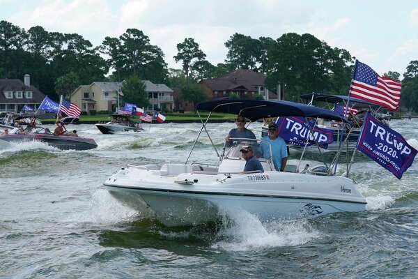 More than 100 boaters take to Lake Conroe to show support for Trump ...