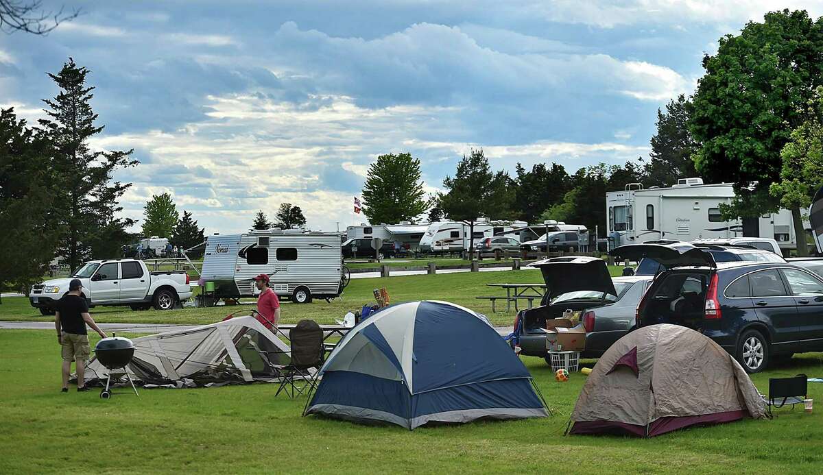 Campers and RV travelers in Connecticut.