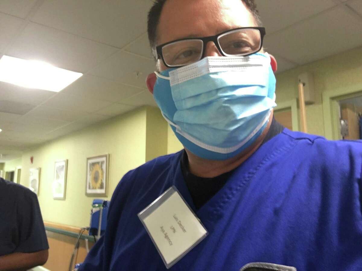 Laredo’s Luis Decker unretired and flew to New Jersey to help with the dire coronavirus situation where he is assisting at Hackensack Meridian Health.
