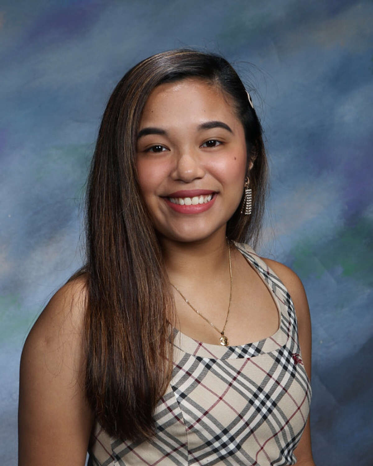 Ansonia Ansonia High School — Jere Mae Pintacasi Hometown: Ansonia GPA: 4.05 Intended university, major: UConn, Bachelor's of Science in nursing Accolades: The Junior States of America/Debate Club, National Honor Society Historian, World Language Honor Society, Art Honor Society, Student representative (9th and 11th grade), Sikorsky STEM Challenge, Ansonia High School Youth Chapter of the NAACP, Environmental Club, Human Relations Club, Future Business Leaders Association, Student Ambassadors, Robotics Club, Academic Excellence Award (10th and 11th grade), Governor’s Scholars Semi-finalist (11th grade), Excellence in Spanish 2 (10th grade), Excellence in Spanish 3 (11th grade), PSATs Excellence Award (9, 10, 11), Several Honors Societies: National Honor Society, World Language Honor Society, Art Honor Society