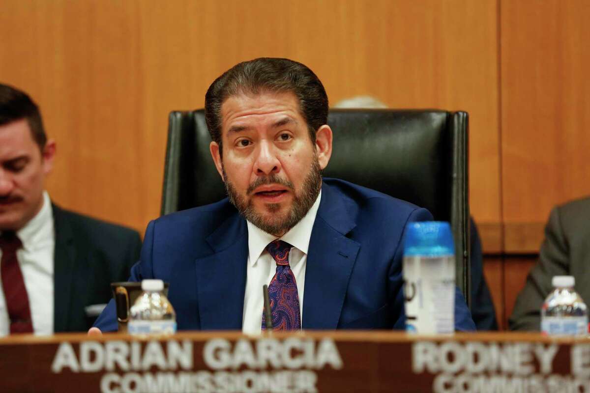 'It just makes sense' Harris County turns to renewable energy to power
