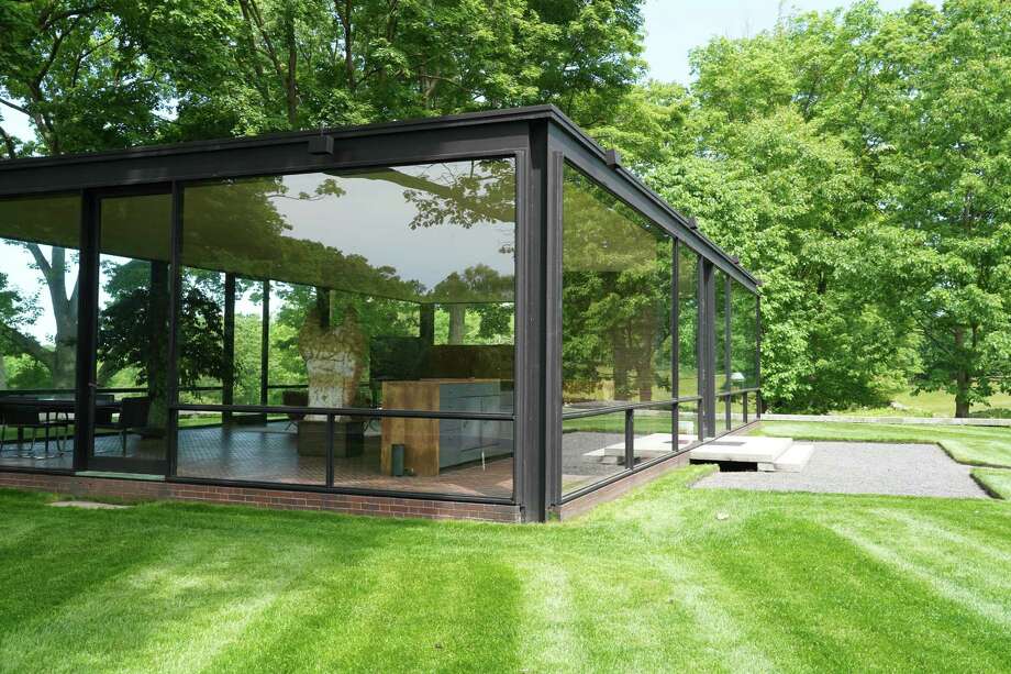 Coronavirus costs New Canaan’s Glass House $1 million - New Canaan ...