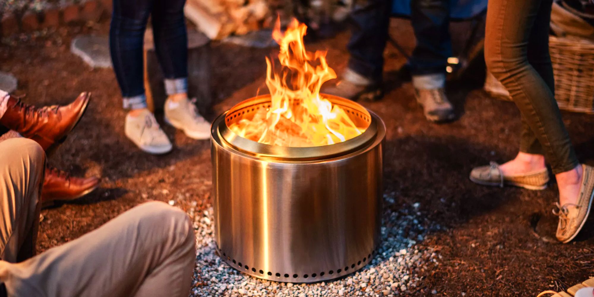 These Outdoor Fire Pits Will Make You the Toast of the Weenie Roast