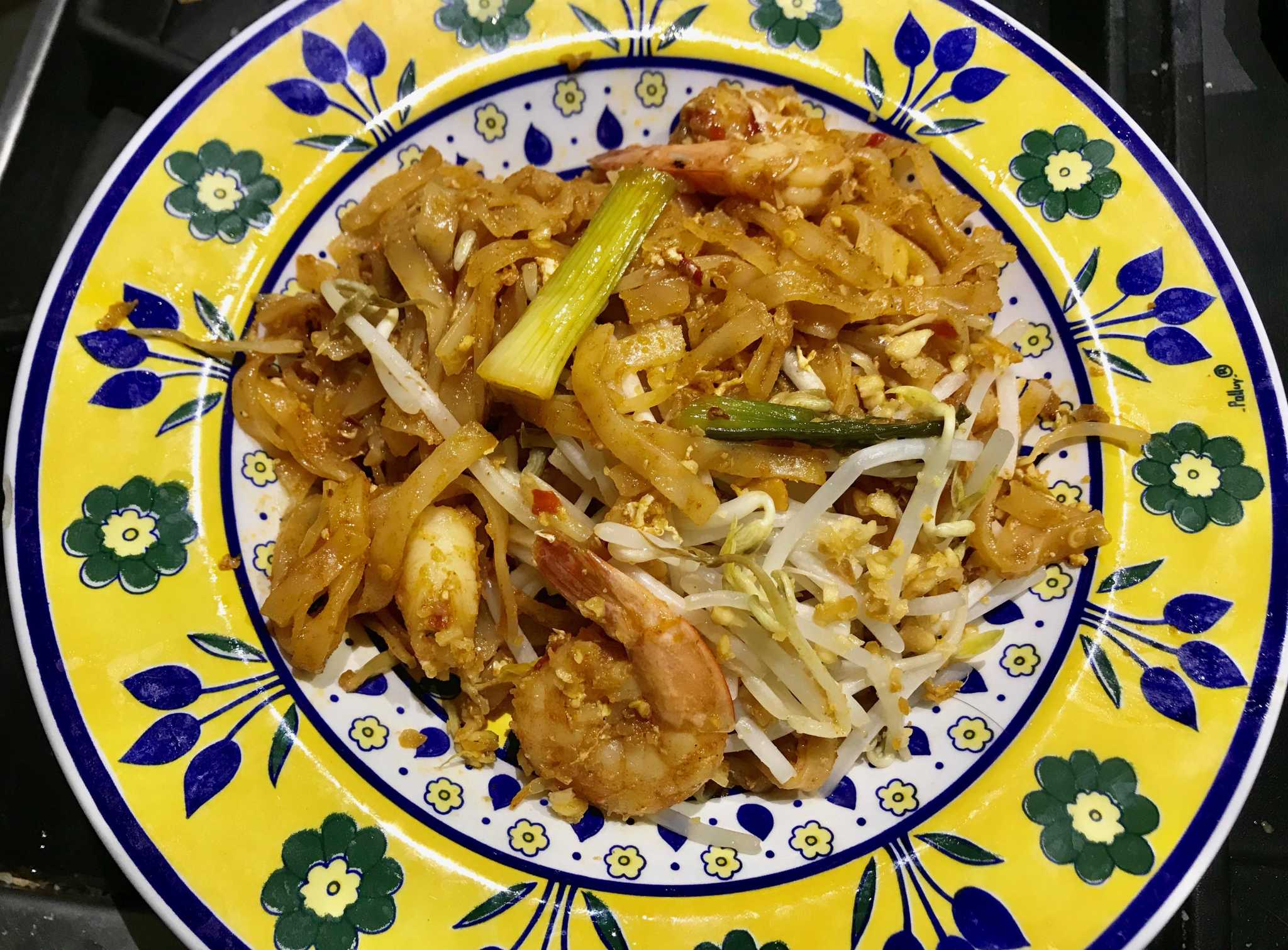 Alison Cook’s Curbside Chronicles: Asia Market Thai Lao Food brings the