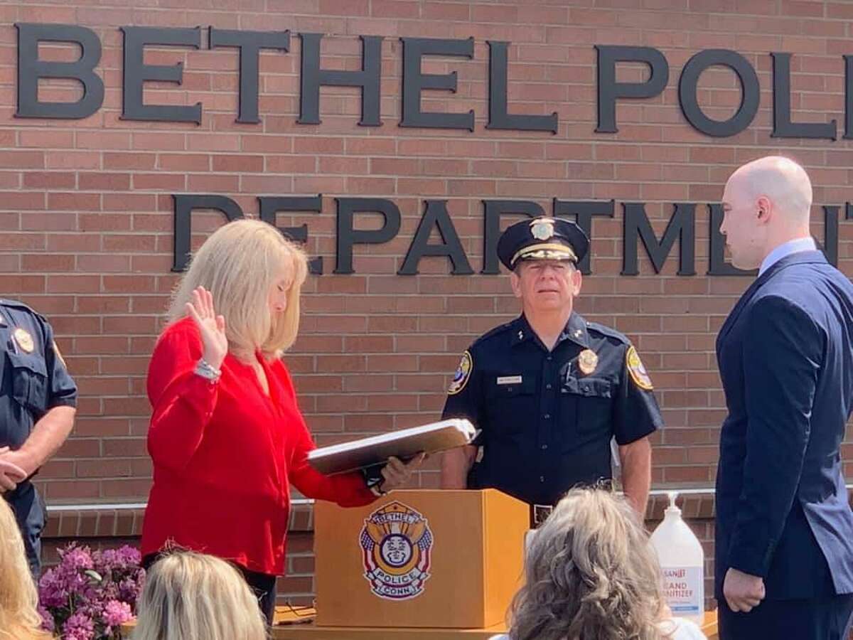 Bethel Swears In Three New Police Officers