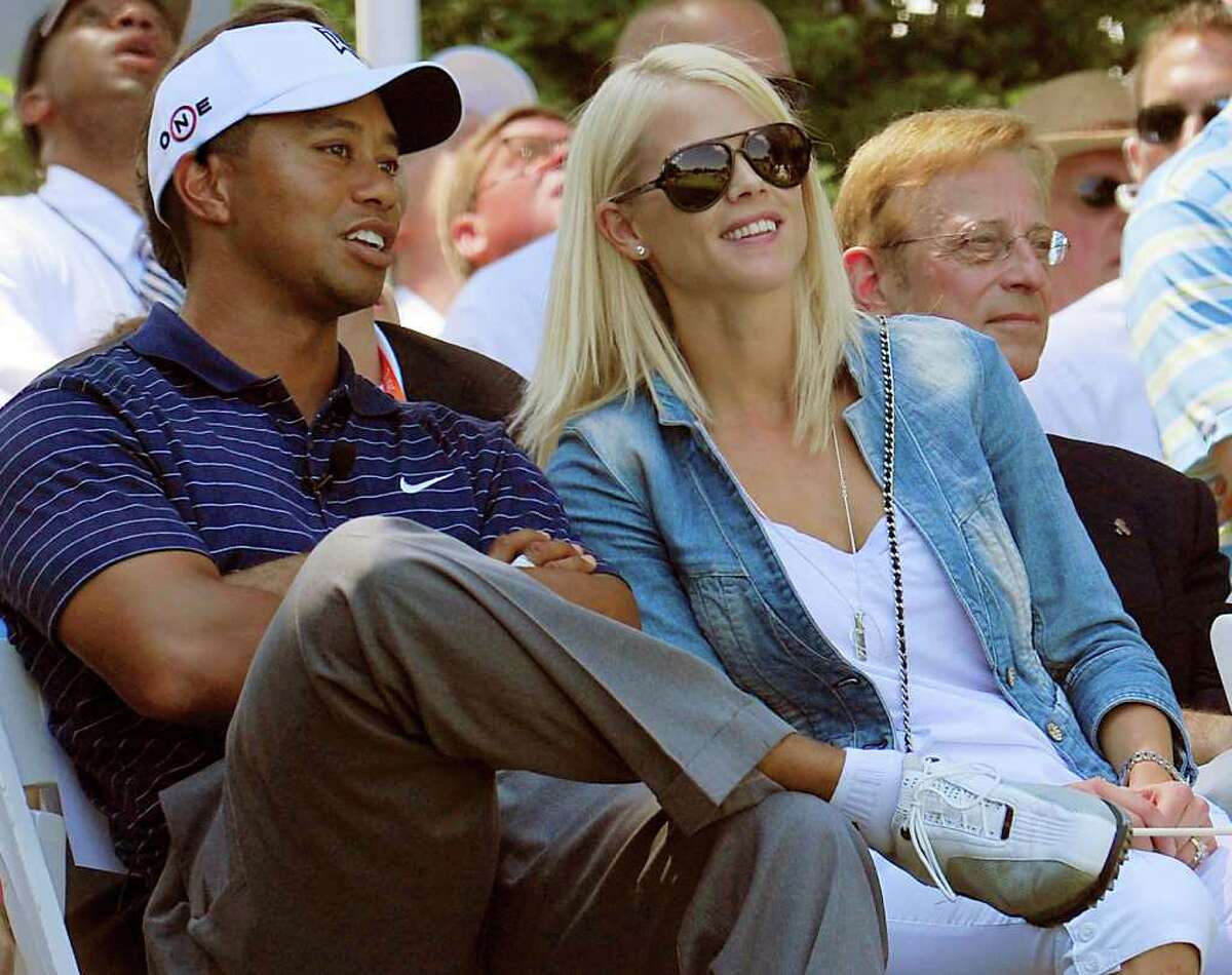 Tiger Woods Wife Officially Divorced 