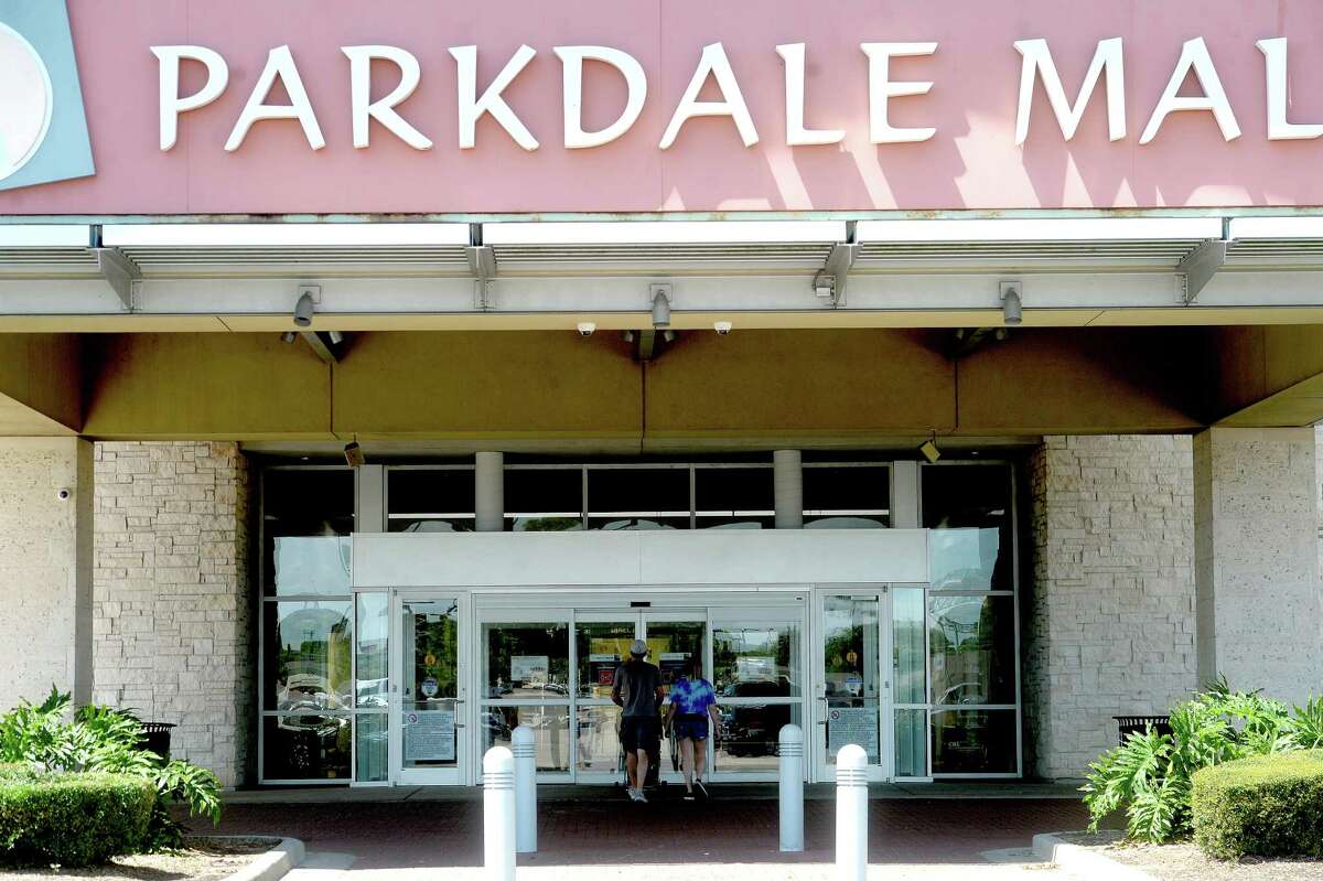 parkdale plaza stores