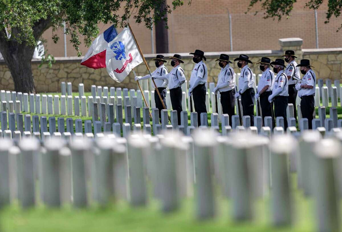 Veterans day houston national cemetery