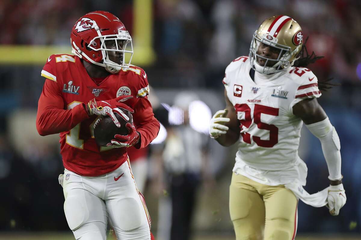 Setember 16, 2018: San Francisco 49ers defensive back Richard Sherman (25)  during the NFL football game between the Detroit Lions and the San  Francisco 49ers at Levi's Stadium in Santa Clara, CA.