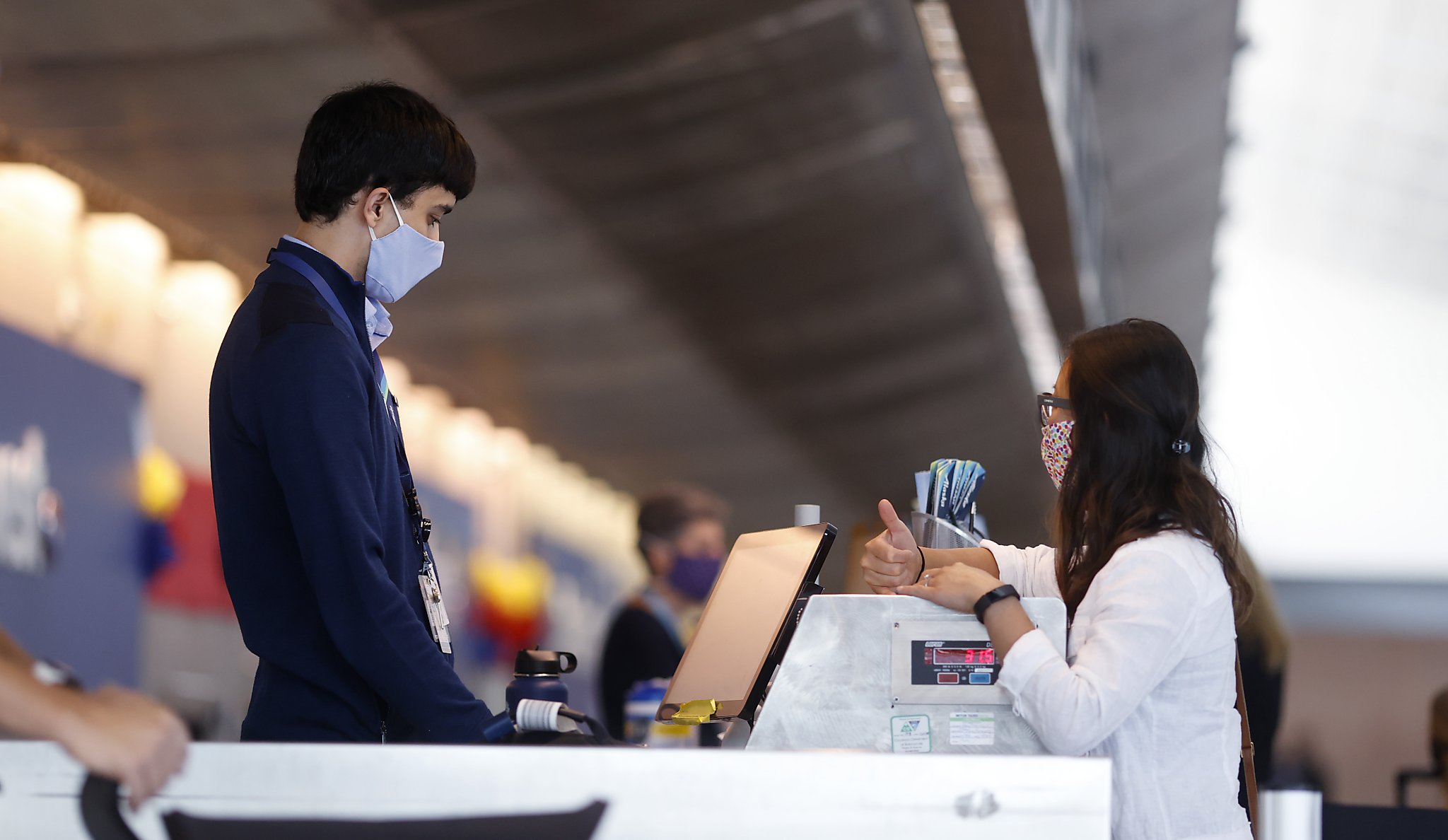 Alaska Airlines No mask, no travel, no exceptions