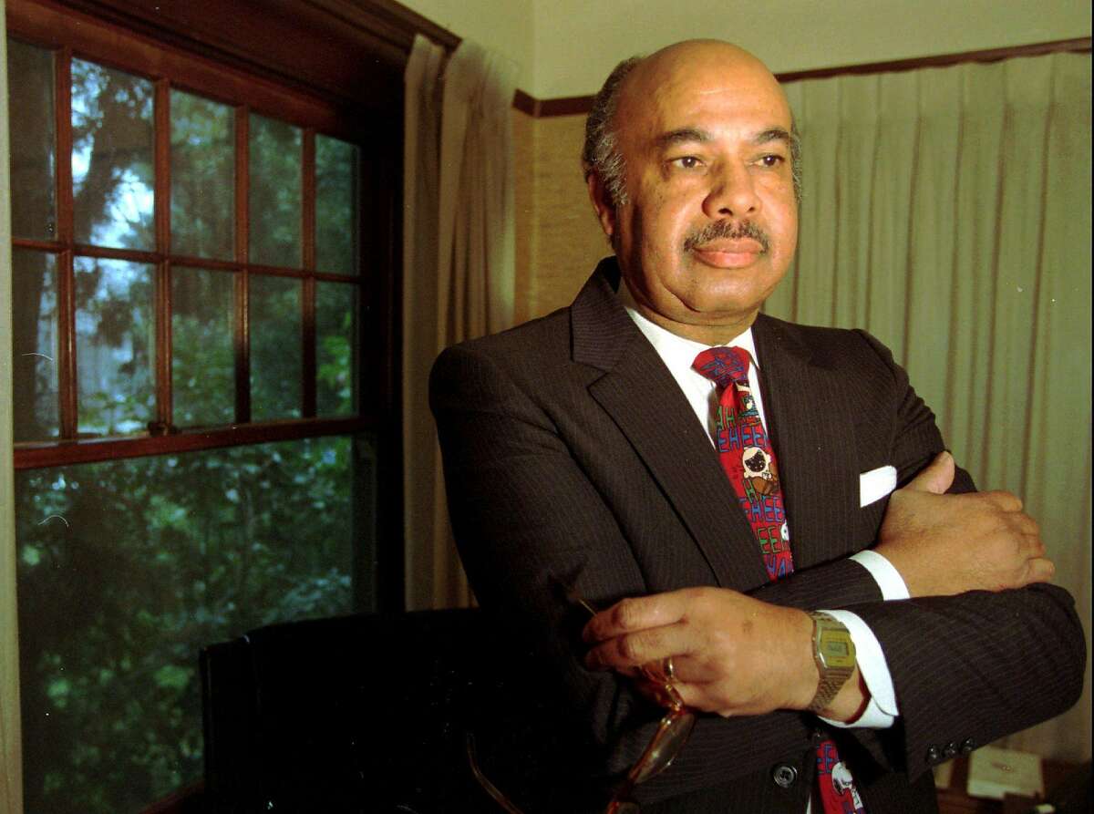 ** FILE ** Ward Connerly, a University of California Board of Regents member and campaign chairman of Proposition 209, is shown in Sacramento, Calif.,in this Dec. 19, 1996, file photo. Connerly envisions a California so colorblind that government officials would not be allowed to classify people by race. Voters will get to decide as early as November whether they share that vision. (AP Photo/Bob Galbraith) aLSO RAN 4/20/02, 1/15/03 8/19/2002