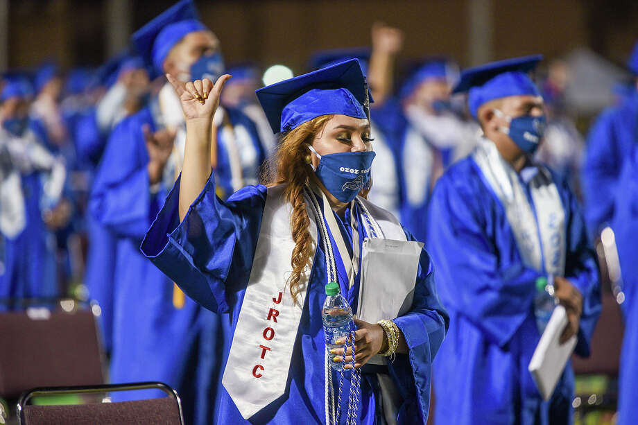 Photos: Cigarroa seniors walk the line at 2020 graduation ceremony ...