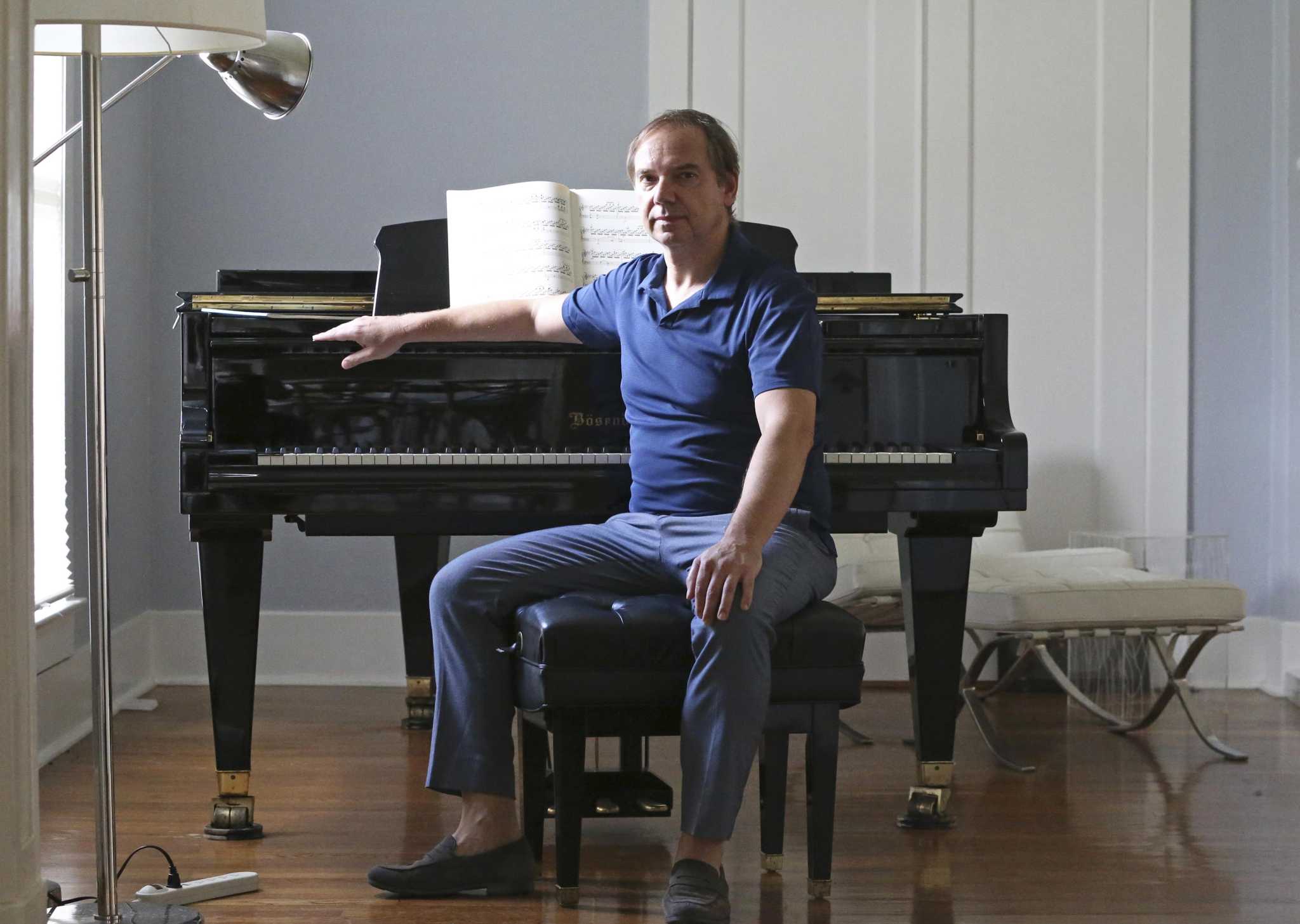 Sebastian Lessing San Antonio Symphony Music Director Sebastian Lang-Lessing shares how ...