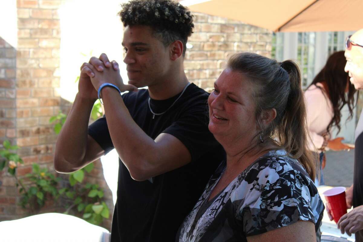 Kingwood's Masyn Winn (left) hugs his mother Tiffany Rawson (right) after he is drafted with the 54th pick in the second round by the St. Louis Cardinals in the 2020 MLB draft.