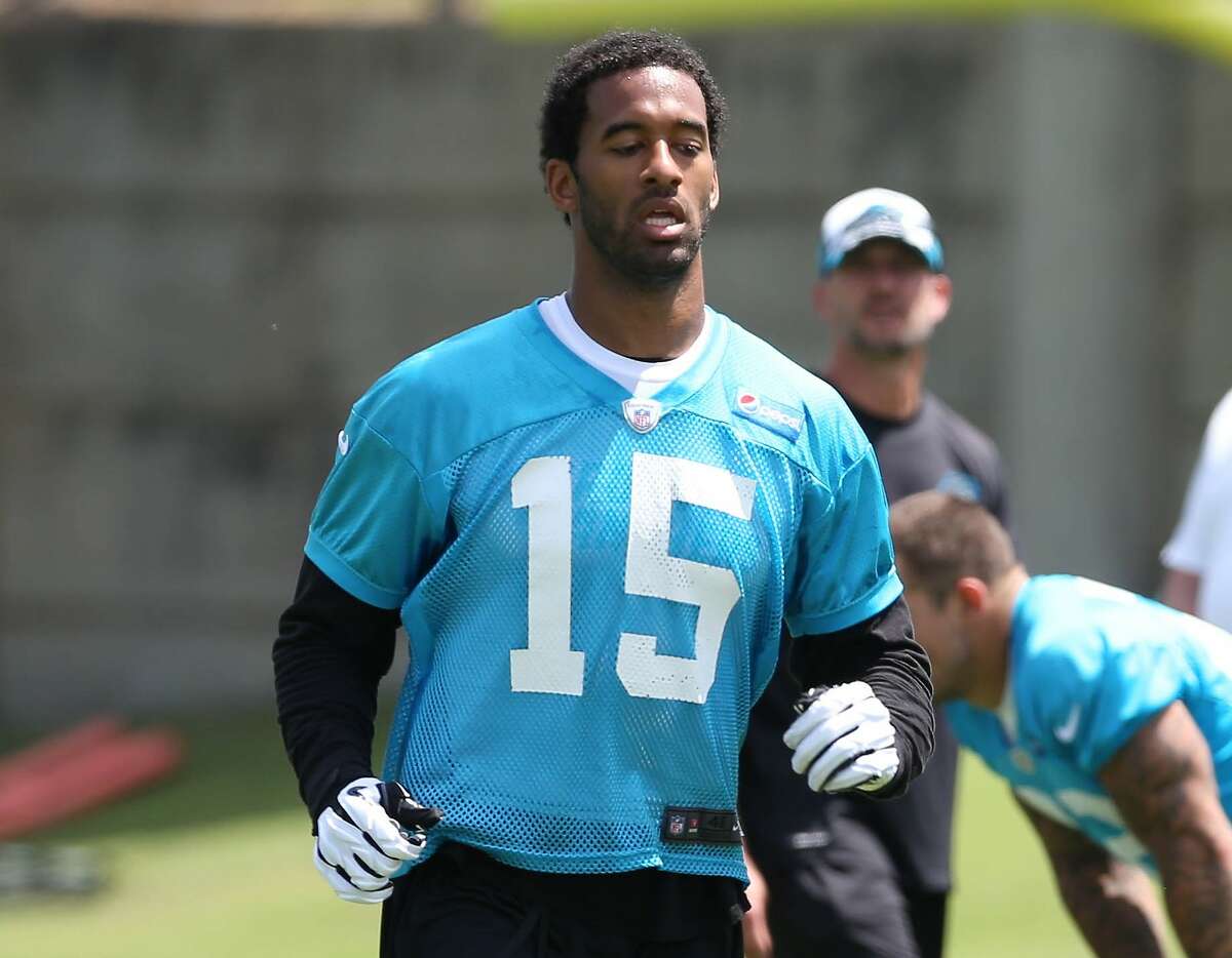 09 May 2015: Matt James during drills at Carolina Panthers Mini Camp held at Bank of America Stadium, Charlotte, North Carolina. (Photo by Jim Dedmon/Icon Sportswire/Corbis/Icon Sportswire via Getty Images)