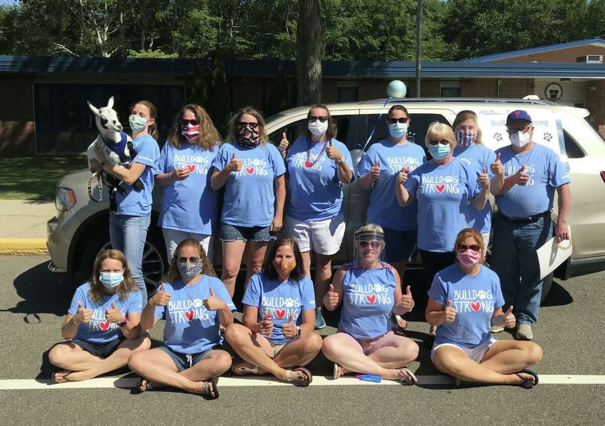 Milford celebrates students with Parade of Smiles