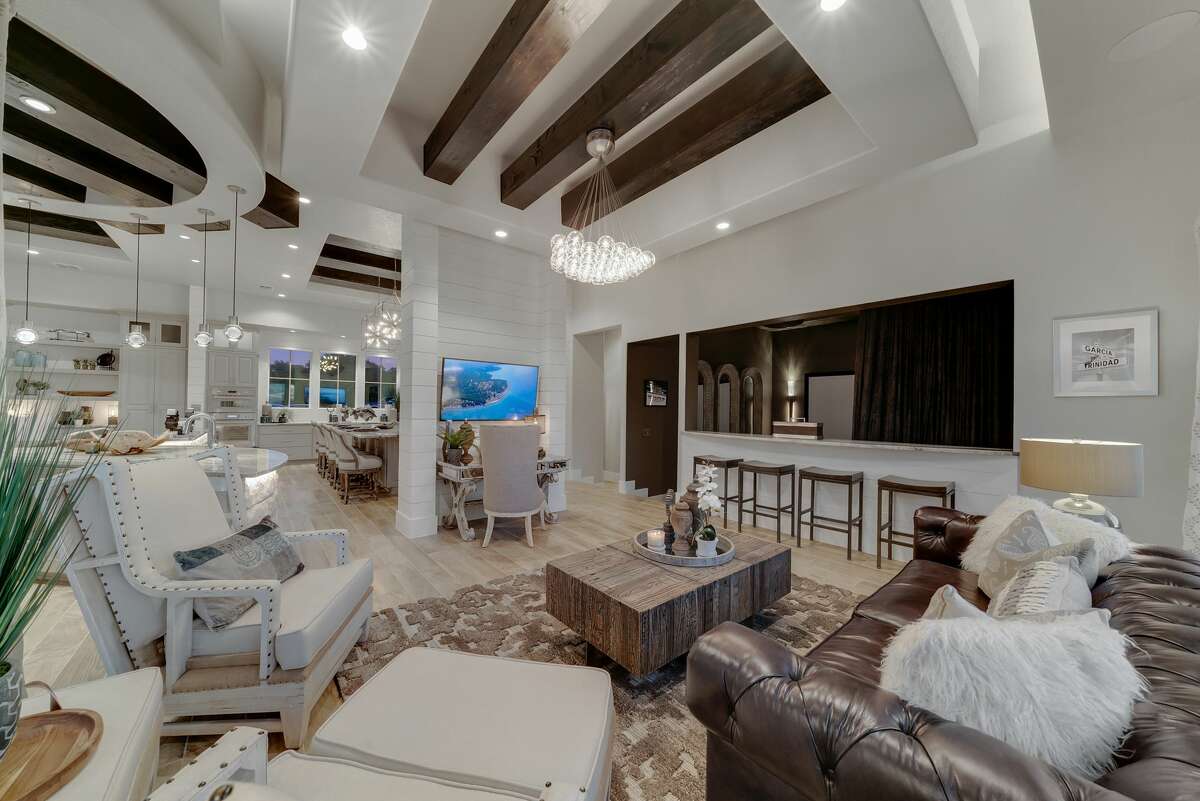 How to make your house look like a model home