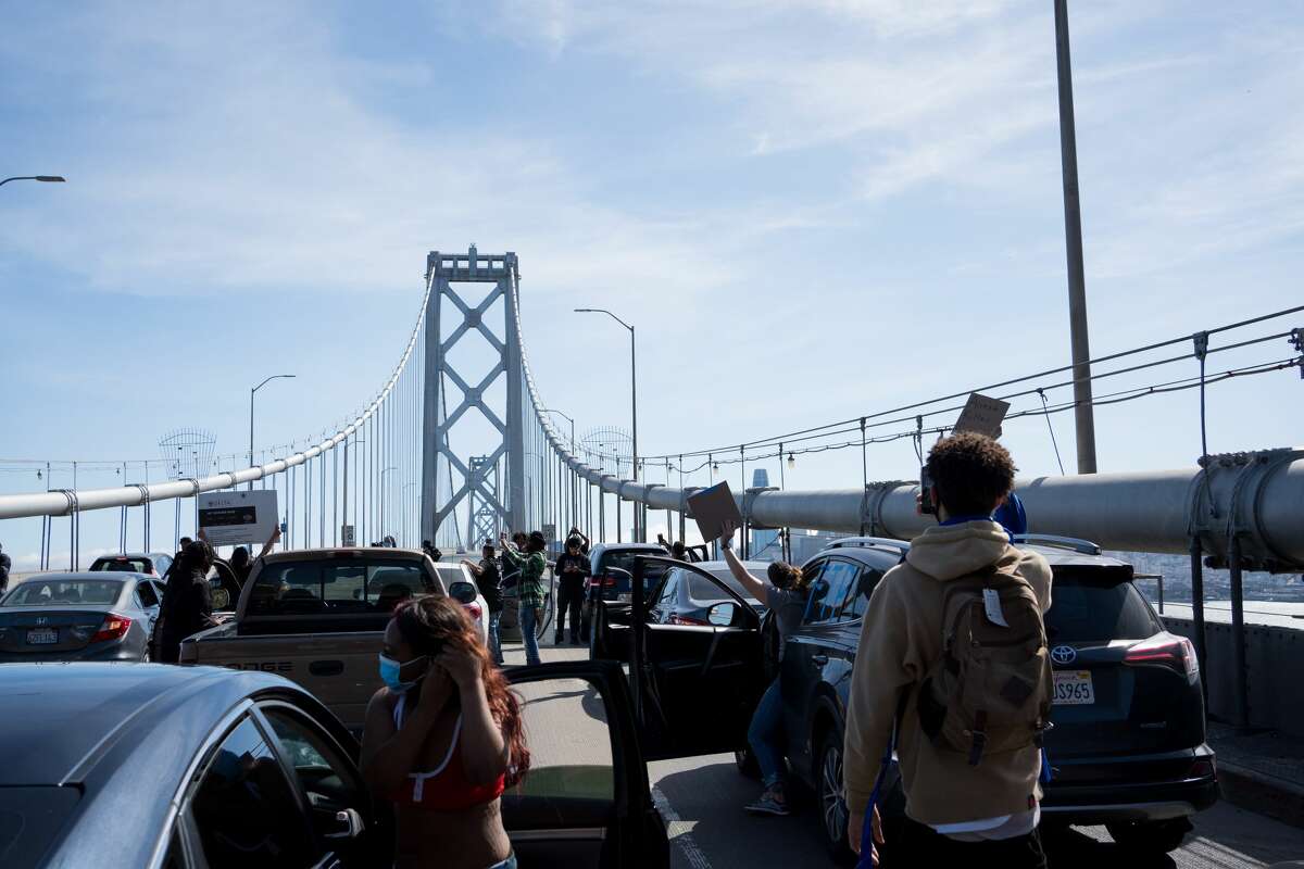 Protesters block all lanes of westbound Bay Bridge for nearly 2 hours