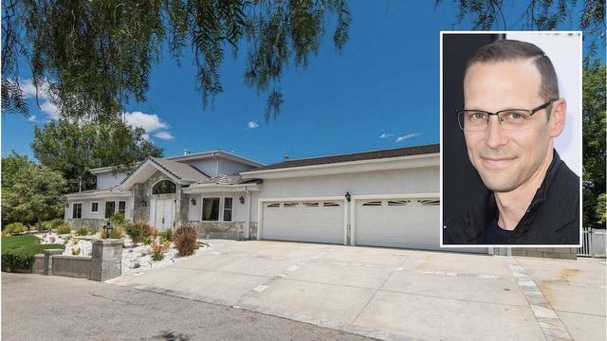 Author Gregg Hurwitz Buys 3 34m Equestrian Friendly Home In Hidden Hills