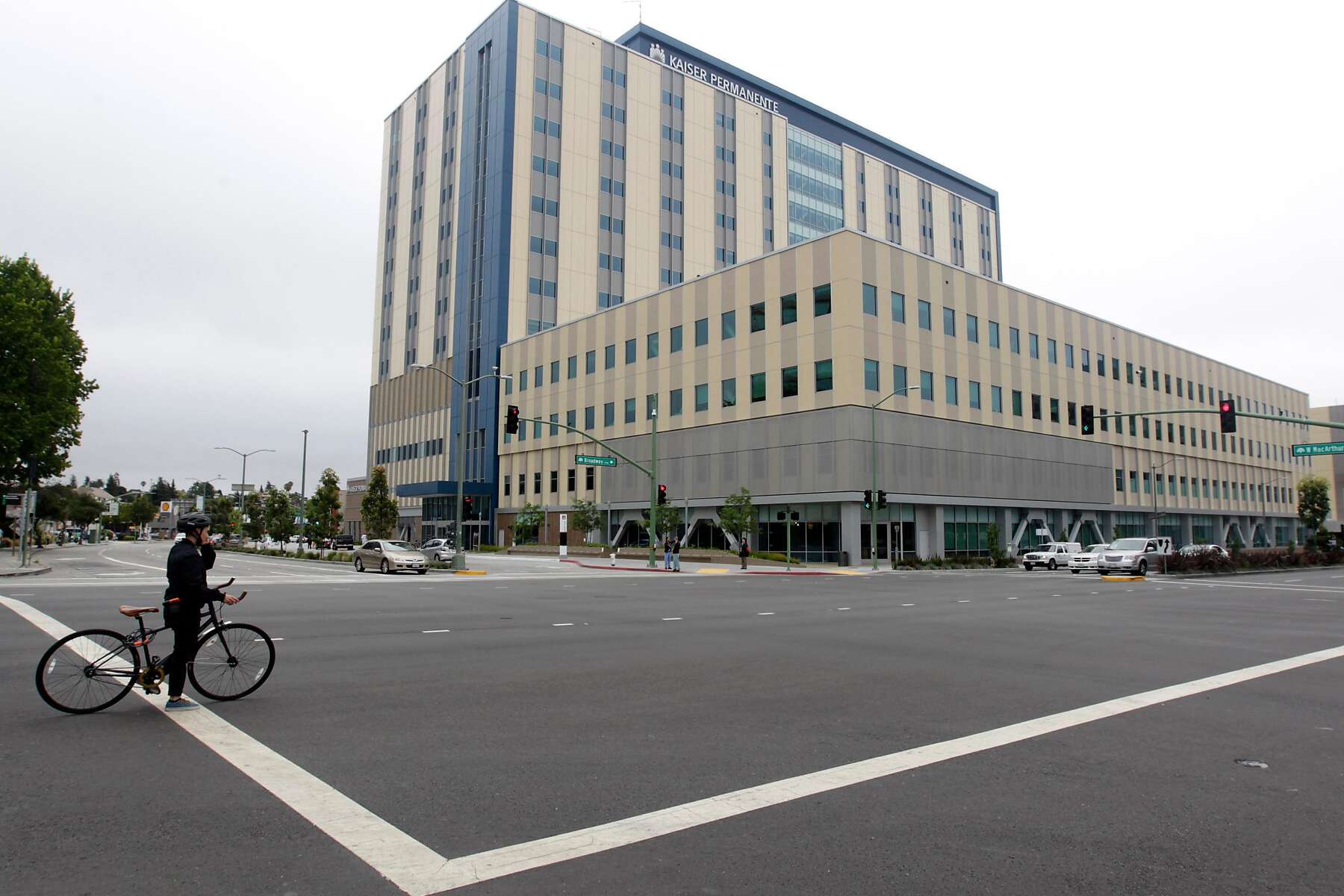 In suit against Kaiser, judge says insurance firms can't discriminate  against disabled
