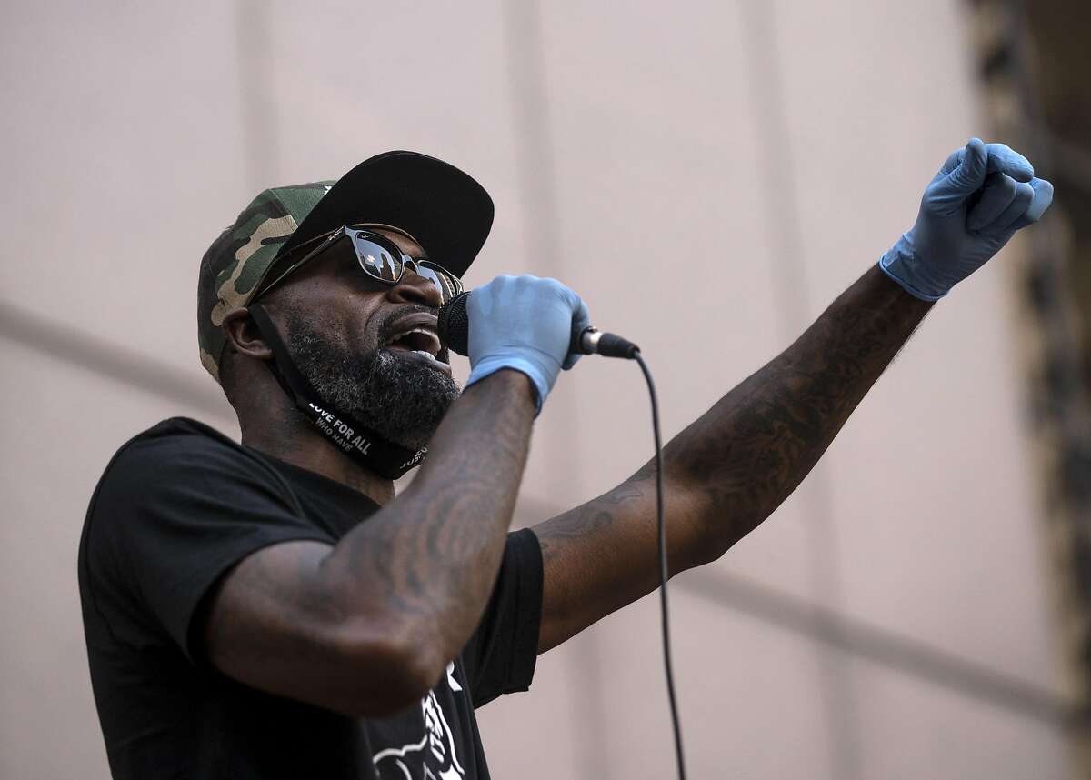 Stephen Jackson, friend of George Floyd, speaks at a demonstration outside the Hennepin County Government Center on June 11, 2020 in Minneapolis, Minnesota. The NBA analyst for ESPN was joined by other former NBA players Charles Oakley and Al Harrington during the rally calling for justice for George Floyd. (Photo by Stephen Maturen/Getty Images)