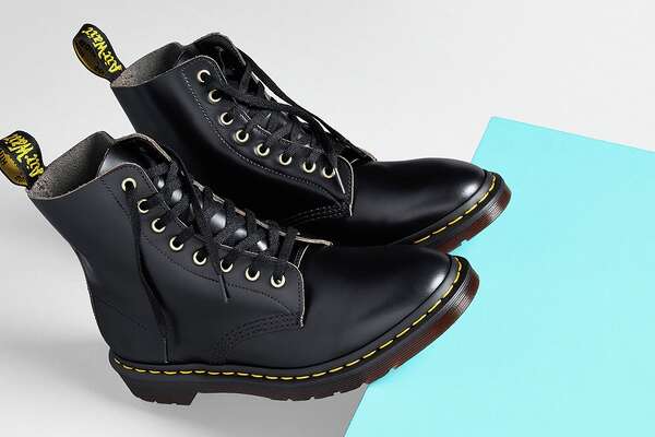 dr martens ladies boots sale