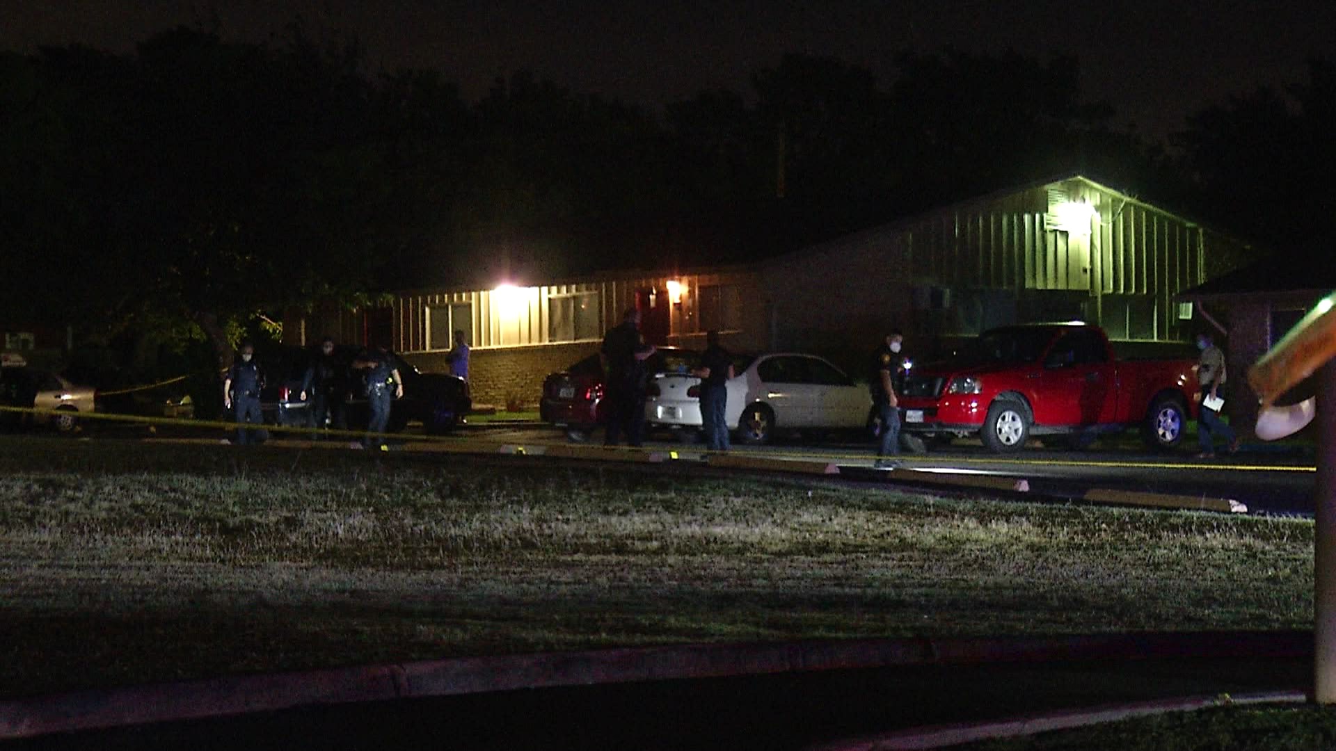 Pizza delivery driver shot after drug deal gone 'bad' on city's South ...