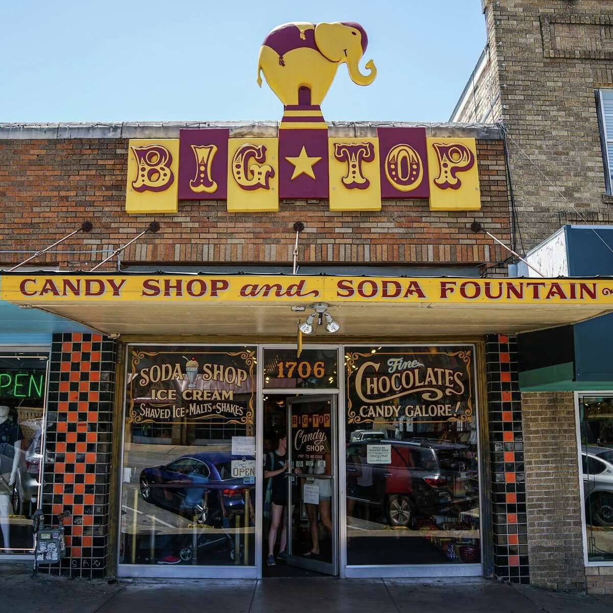 Nostalgic Texas Candy Shops To Tempt Your Sweet Tooth