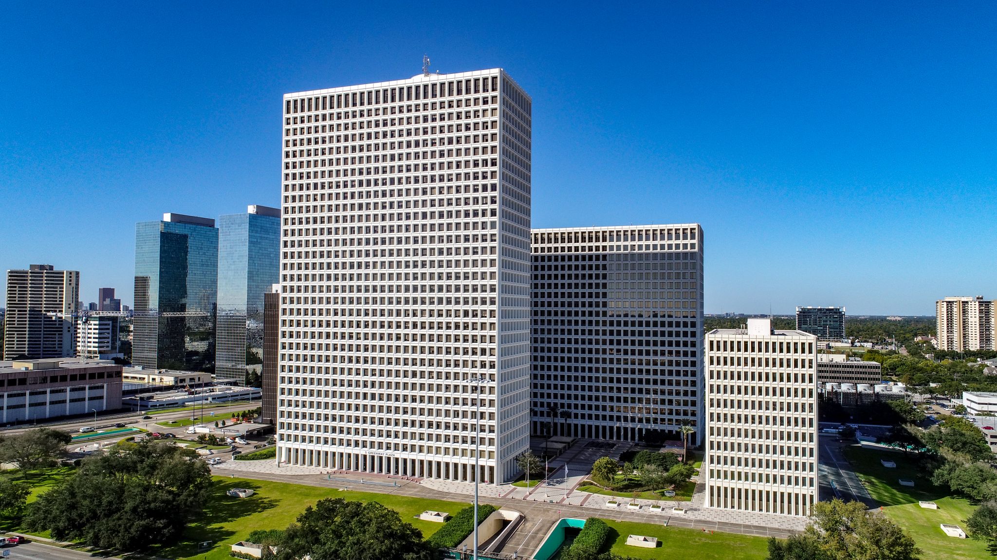 Occidental Petroleum extends Greenway Plaza lease through 2031