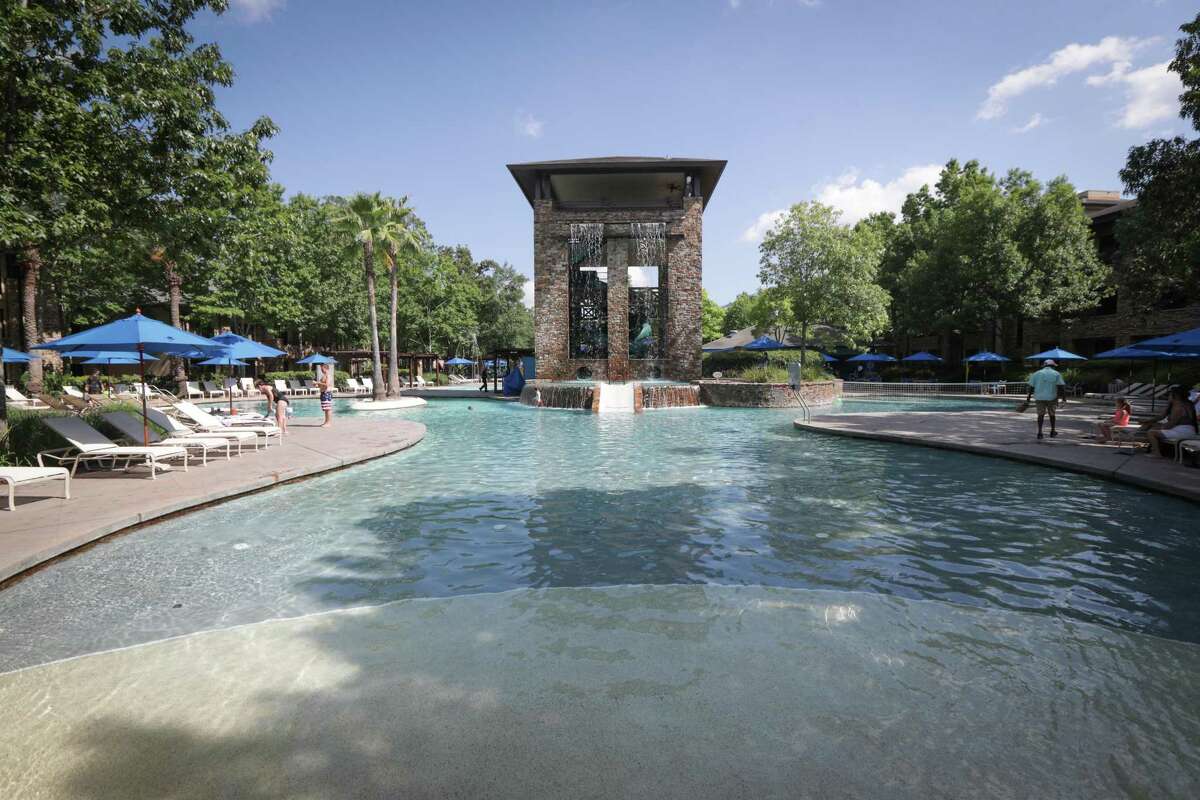 the woodlands township pools