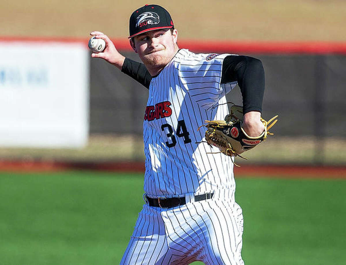 SIUE pitcher Collin Baumgartner delivers a pitch to the plate during his March 6 start against Tennesee Tech at the Simmons Baseball Complex in Edwardsville. After receiving inquiries from two teams in the MLB draft earlier this month, Baumgartner rejected offers and will return to the Cougars for his senior season in 2021.
