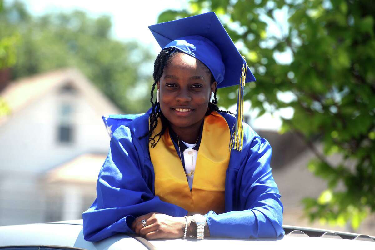 Photos: In blue and yellow, Harding High graduates receive diplomas in