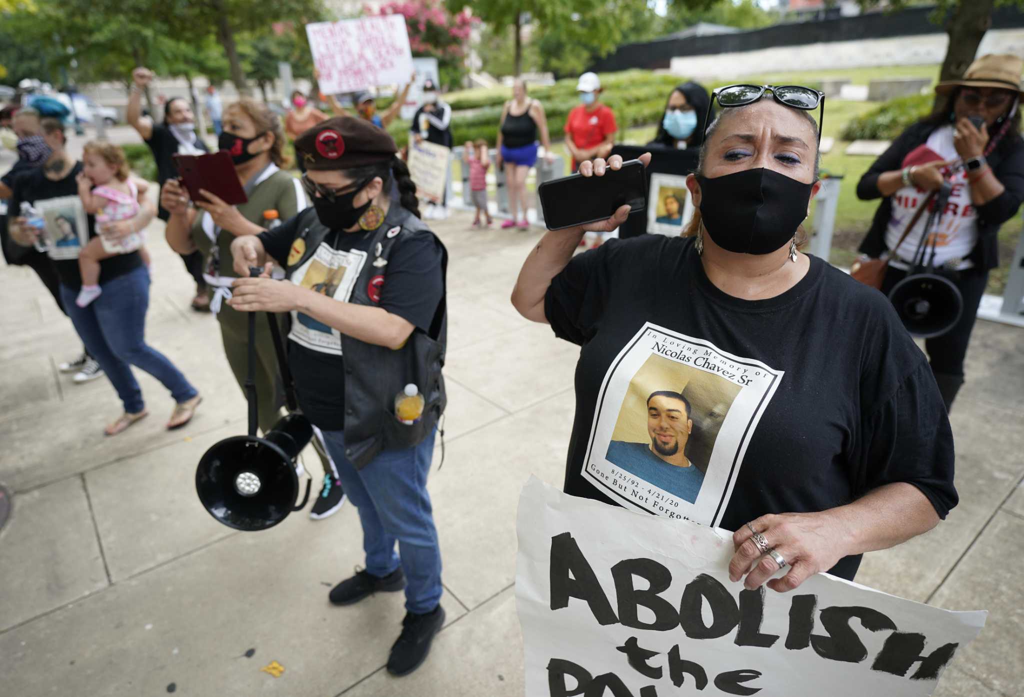 Mother of Nicolas Chavez 'elated' over firing of HPD officers but wants criminal charges