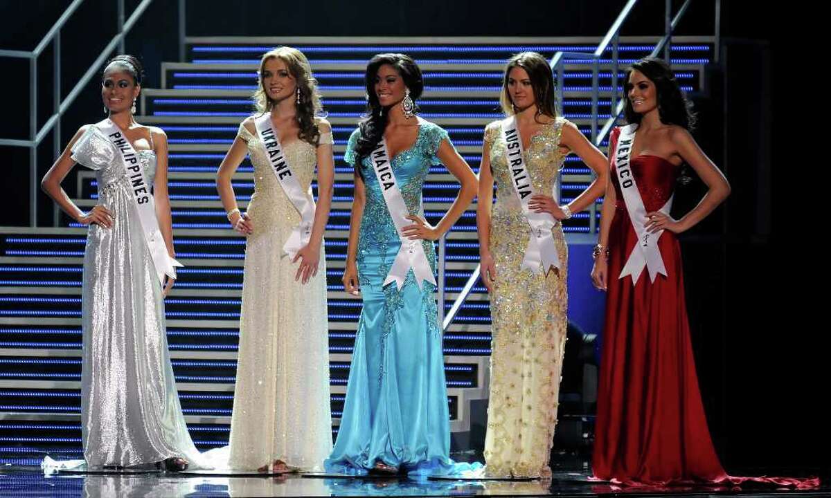 LAS VEGAS - AUGUST 23: The top five finalists (L-R) Miss Philippines 2010, Venus Raj, Miss Ukraine 2010, Anna Poslavska, Miss Jamaica 2010, Yendi Phillipps, Miss Australia 2010, Jesinta Campbell, and Miss Mexico 2010, Jimena Navarrete, appear during the 2010 Miss Universe Pageant at the Mandalay Bay Events Center August 23, 2010 in Las Vegas, Nevada. Navarrete went on to be crowned the new Miss Universe. (Photo by Ethan Miller/Getty Images)